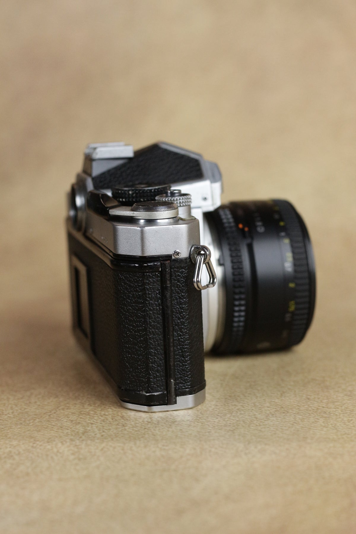 Nikon FM + AF Nikkor 50mm F1.8D