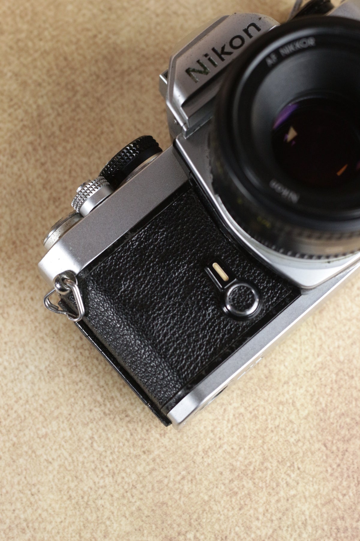 Nikon FM + AF Nikkor 50mm F1.8D