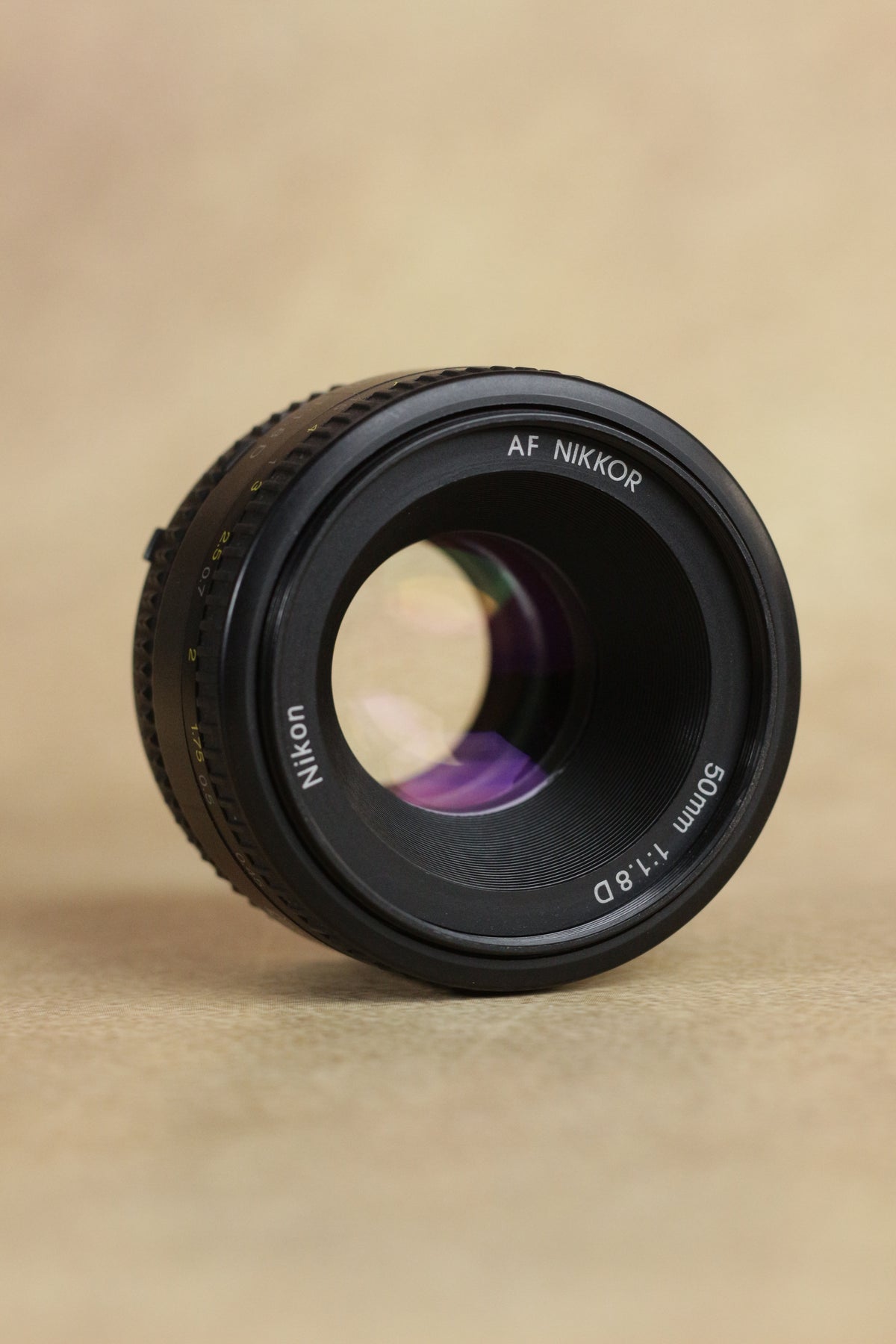 Nikon FM + AF Nikkor 50mm F1.8D