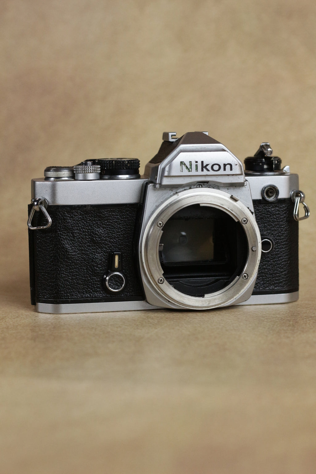 Nikon FM + AF Nikkor 50mm F1.8D