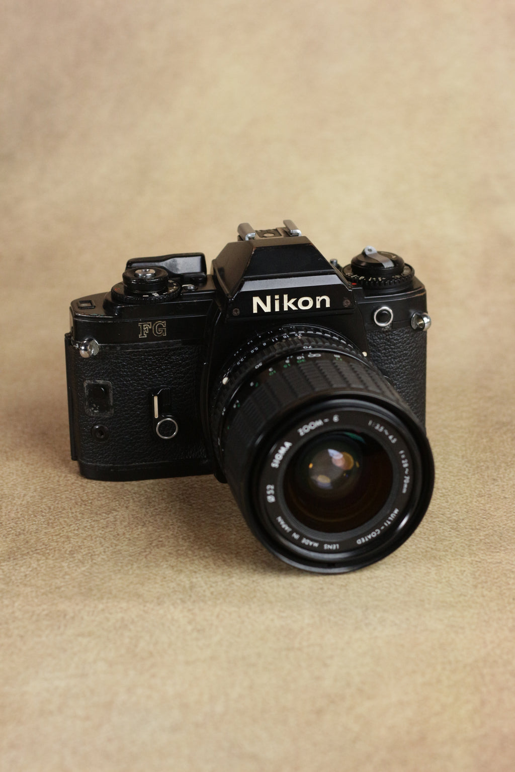 Nikon FG + Sigma 28-70mm Zoom