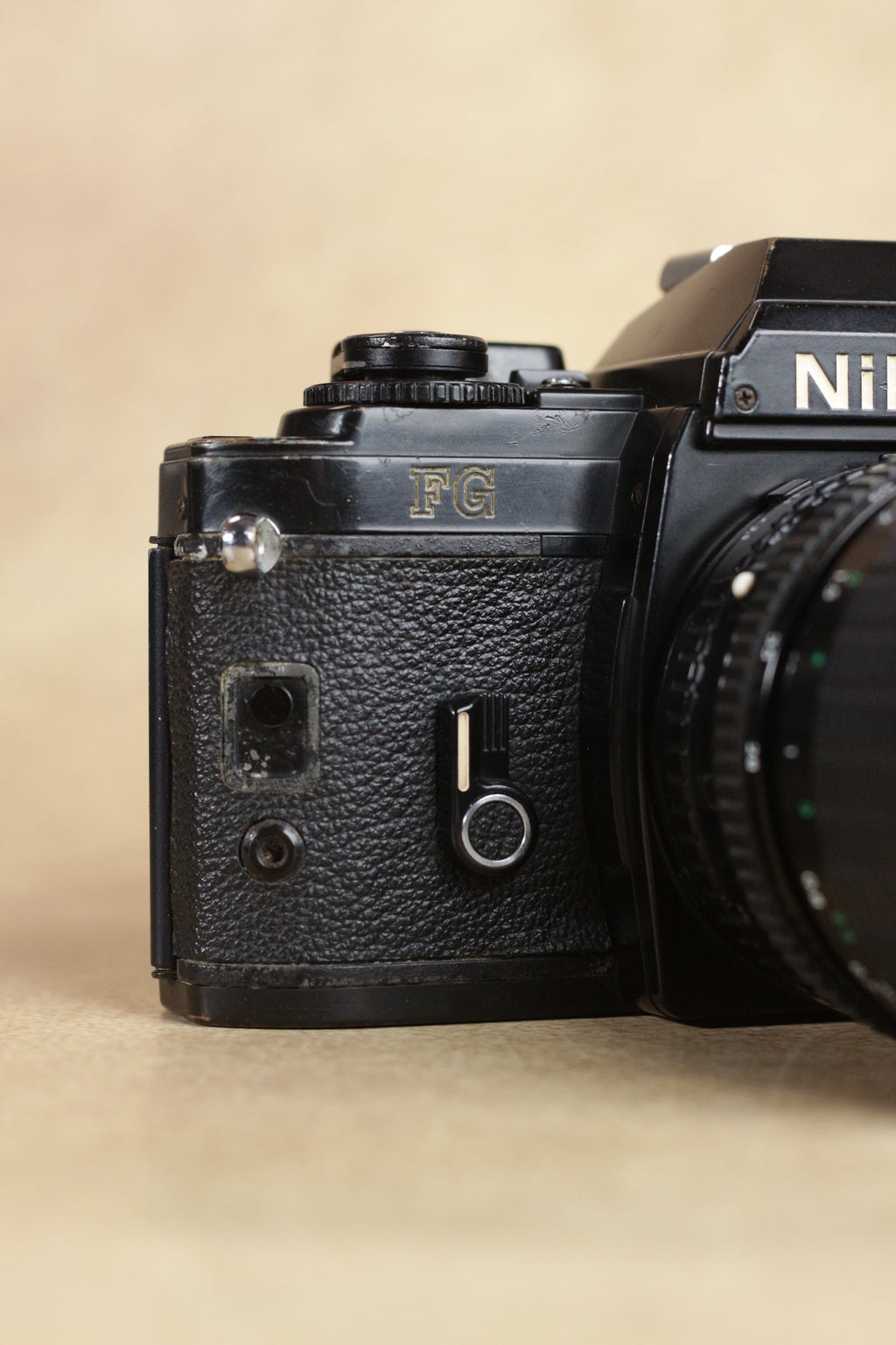 Nikon FG + Sigma 28-70mm Zoom