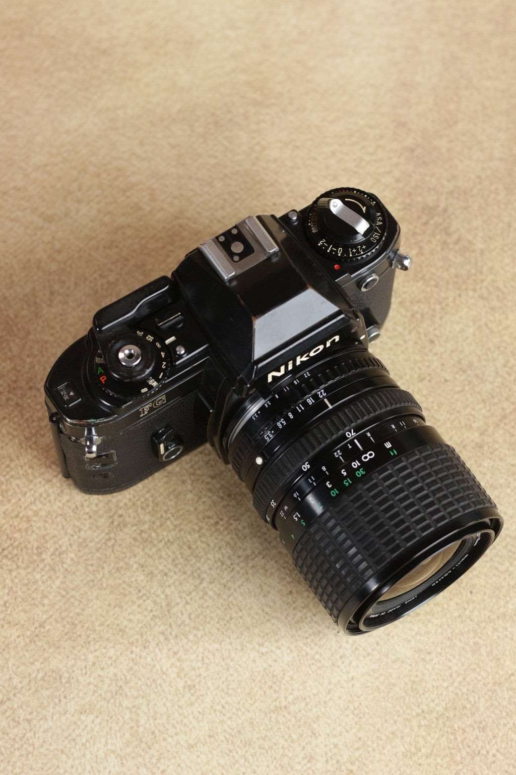 Nikon FG + Sigma 28-70mm Zoom