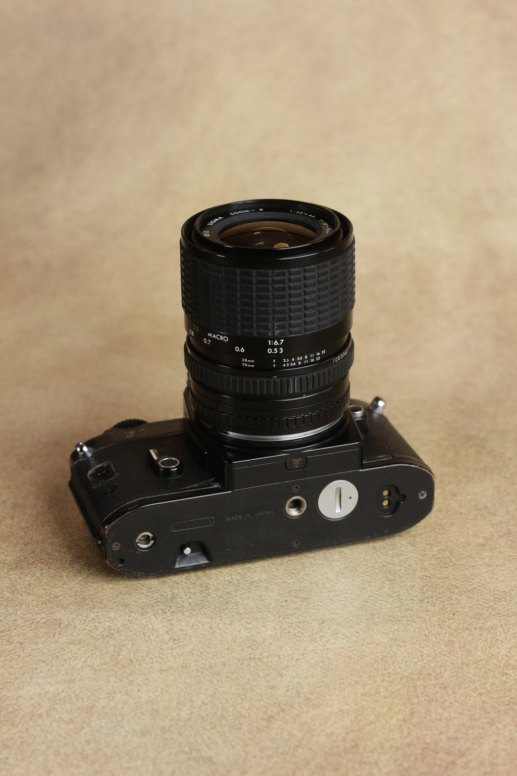 Nikon FG + Sigma 28-70mm Zoom