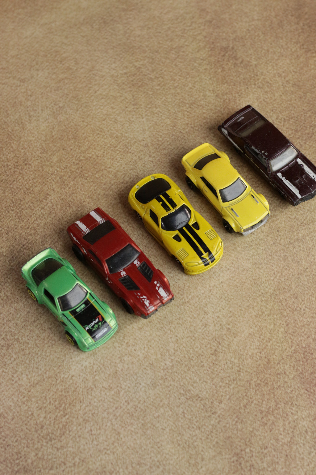 Hot Wheels Set of 5 Diecast Cars