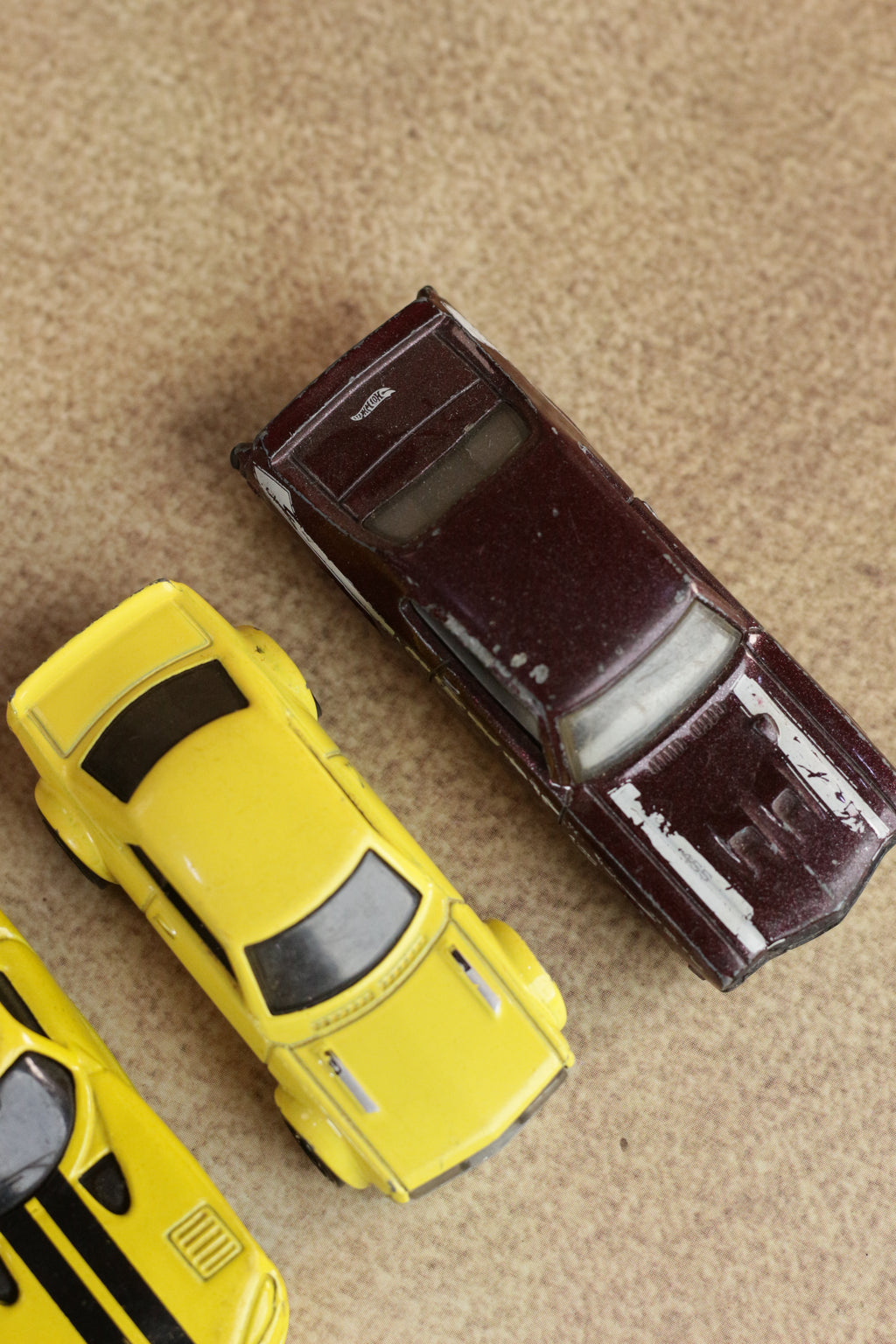 Hot Wheels Set of 5 Diecast Cars