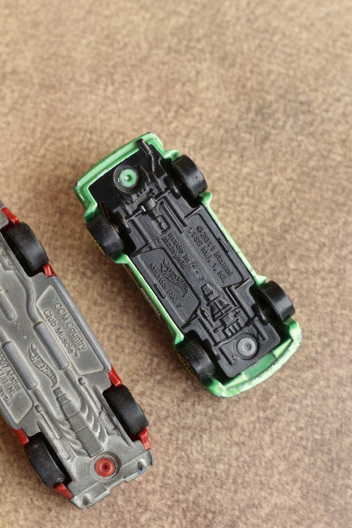 Hot Wheels Set of 5 Diecast Cars