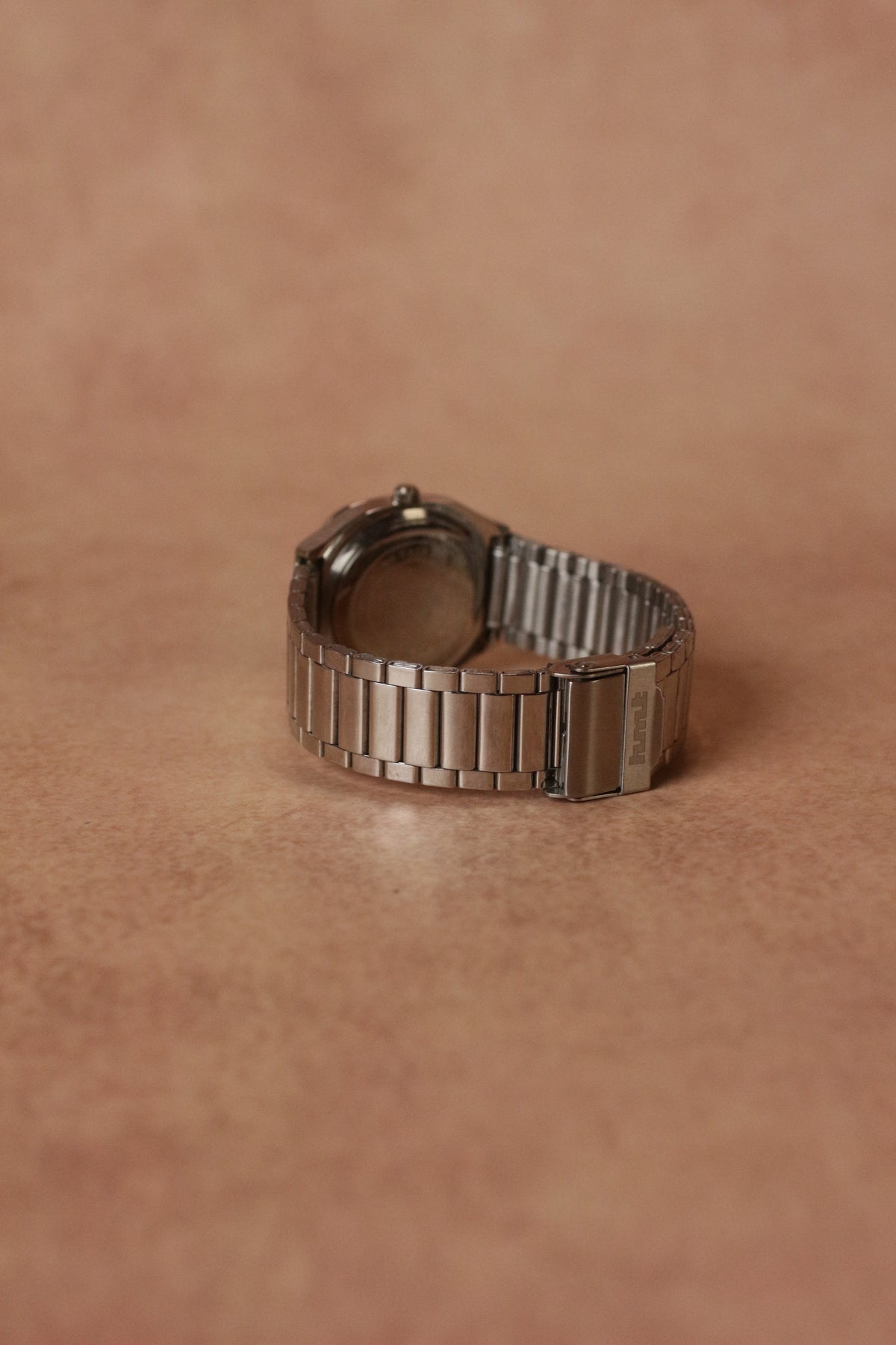 HMT Sangam Quartz - Grey
