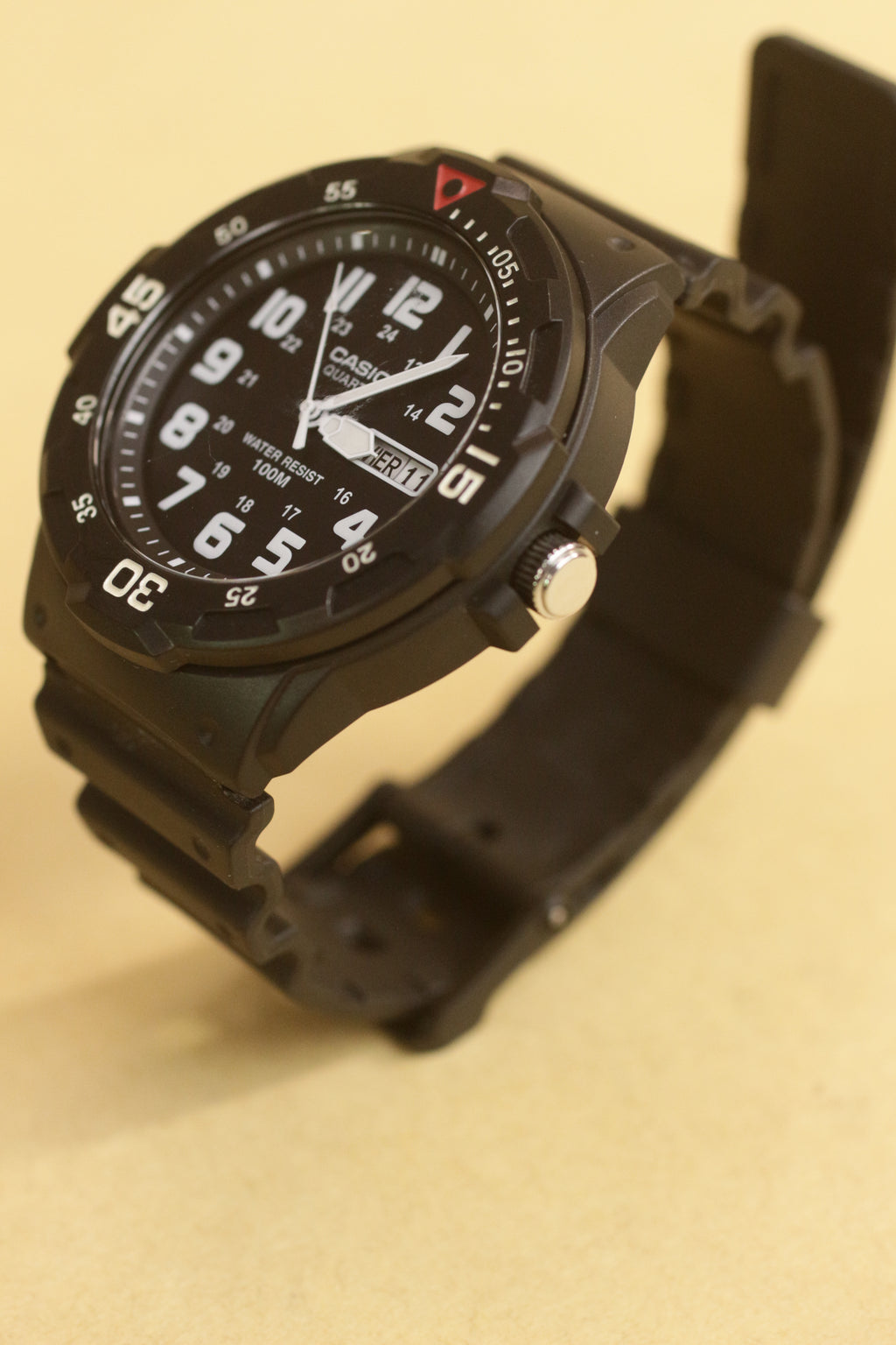 Casio MRW-200H-1BVDF