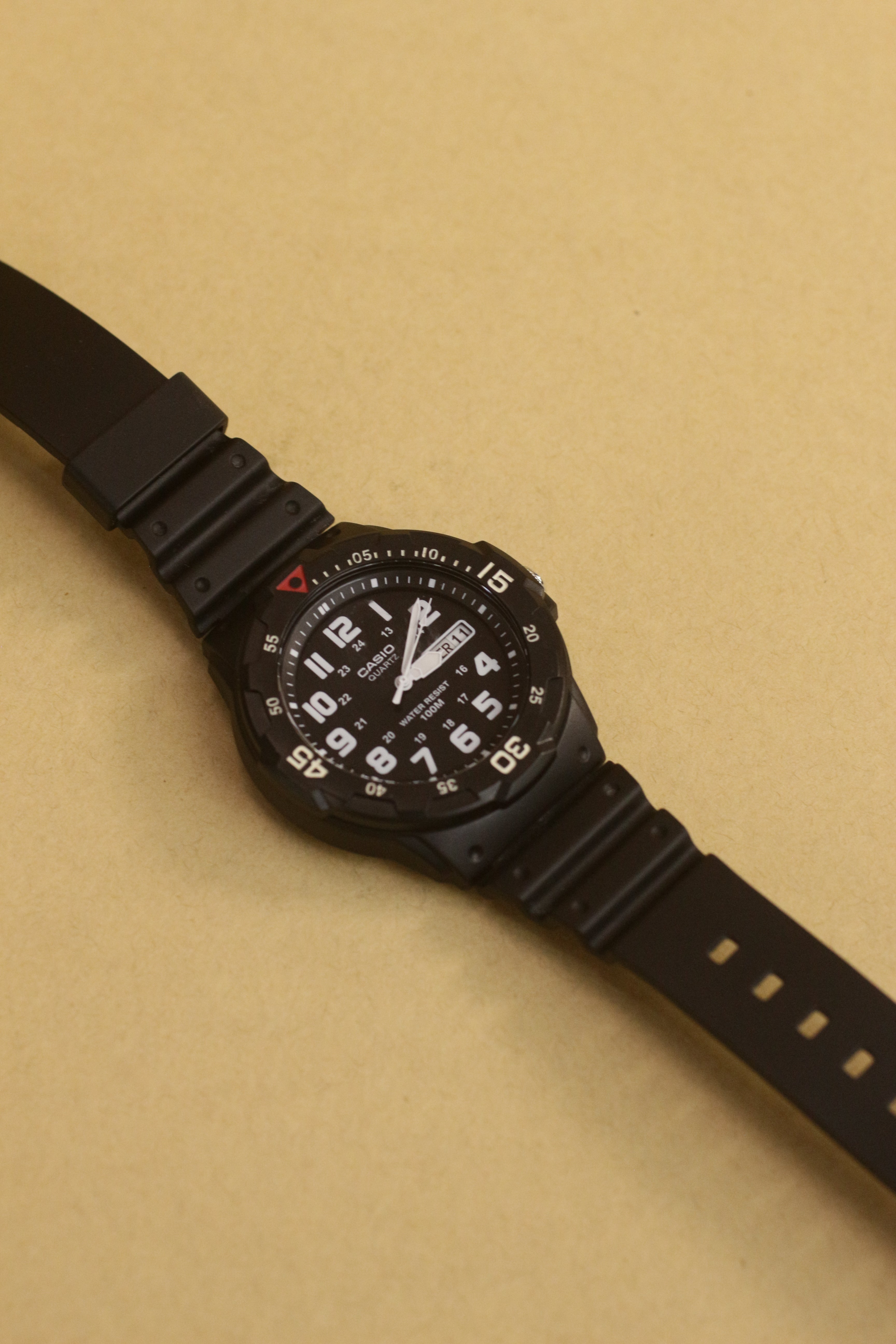 Casio MRW-200H-1BVDF