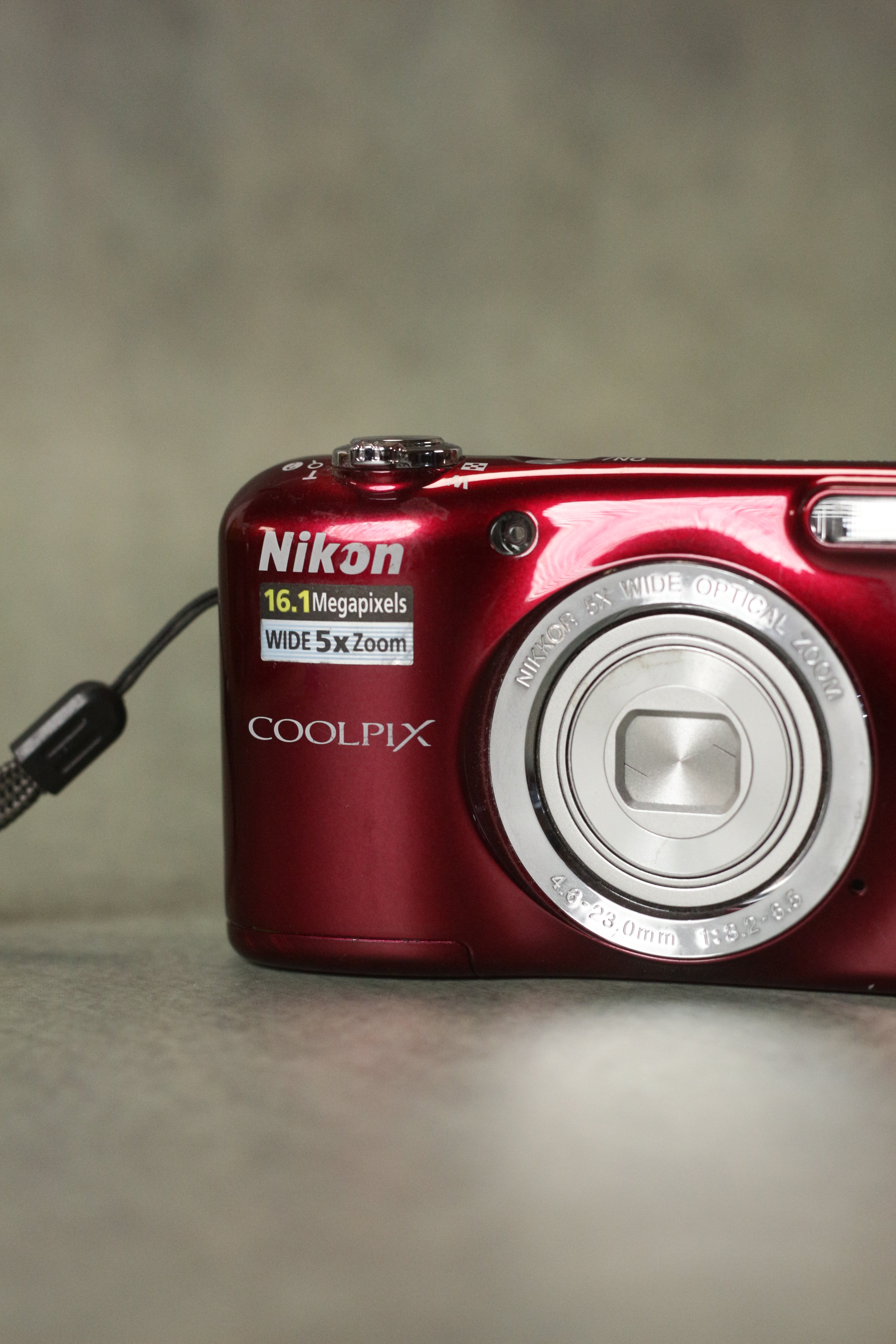 Nikon Coolpix L31 (Deep Red)