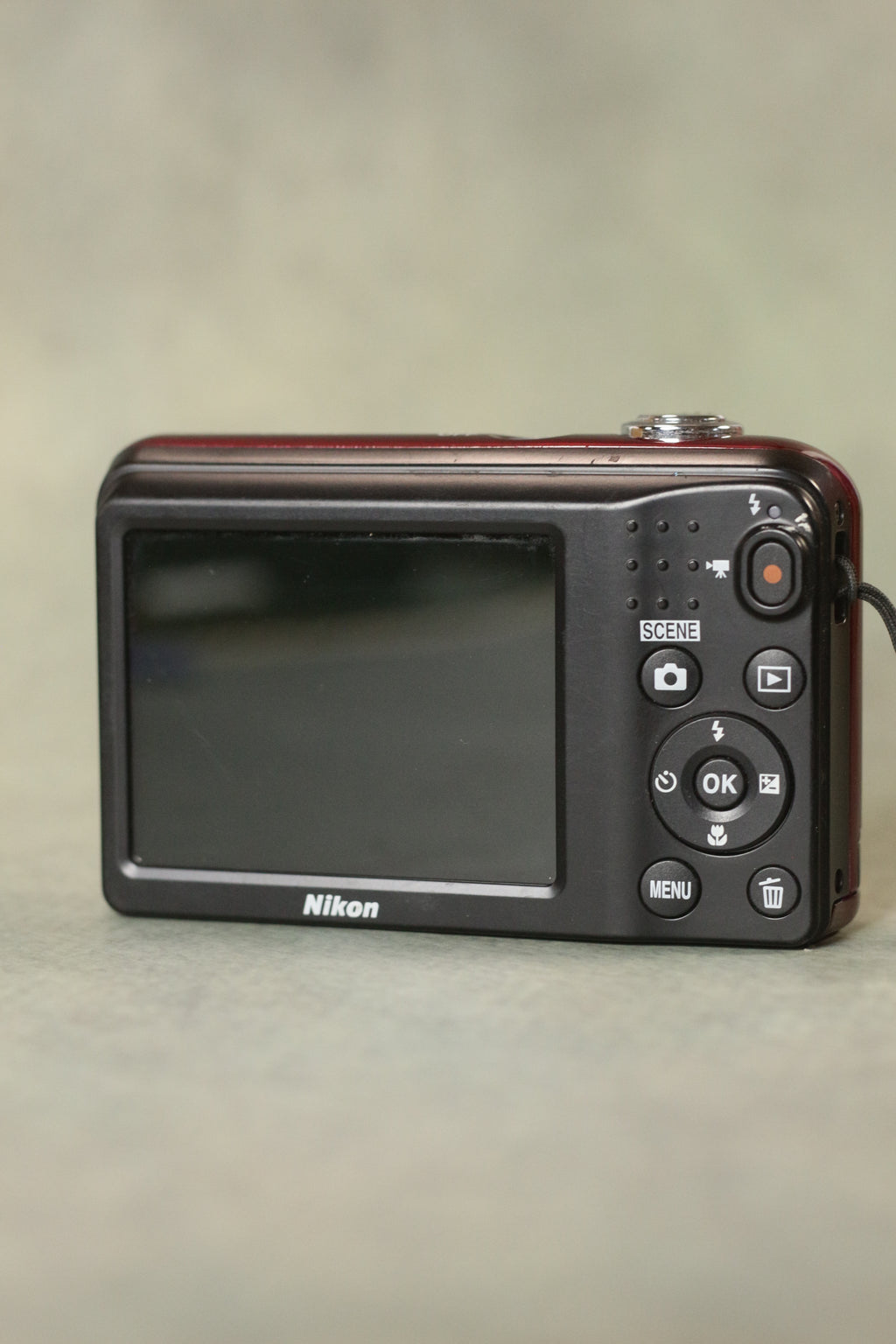 Nikon Coolpix L31 (Deep Red)