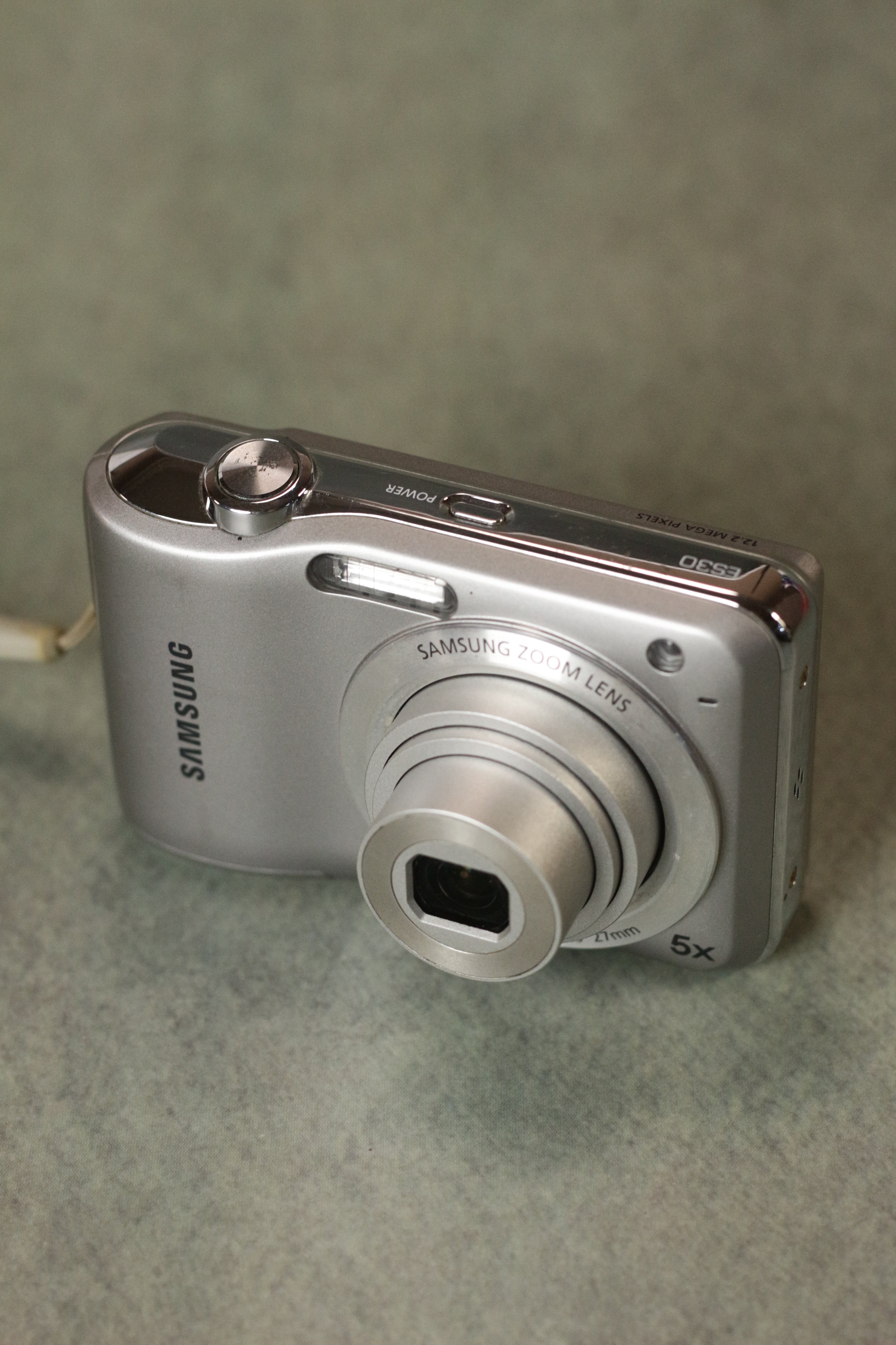 Samsung ES30