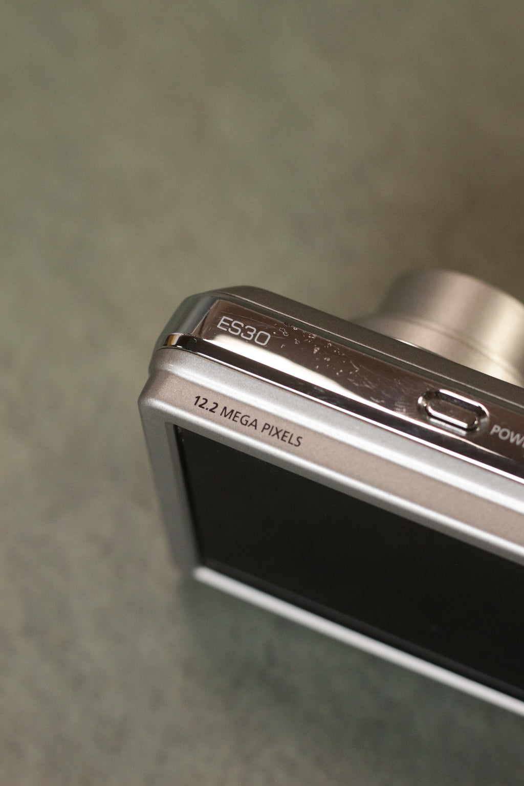 Samsung ES30