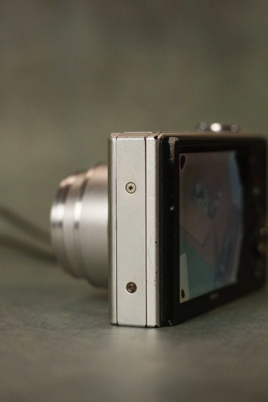 Nikon Coolpix S8000