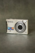 Olympus FE-46