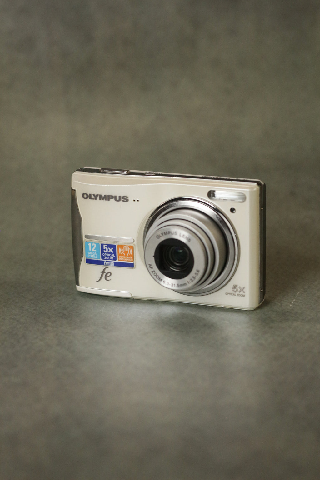 Olympus FE-46
