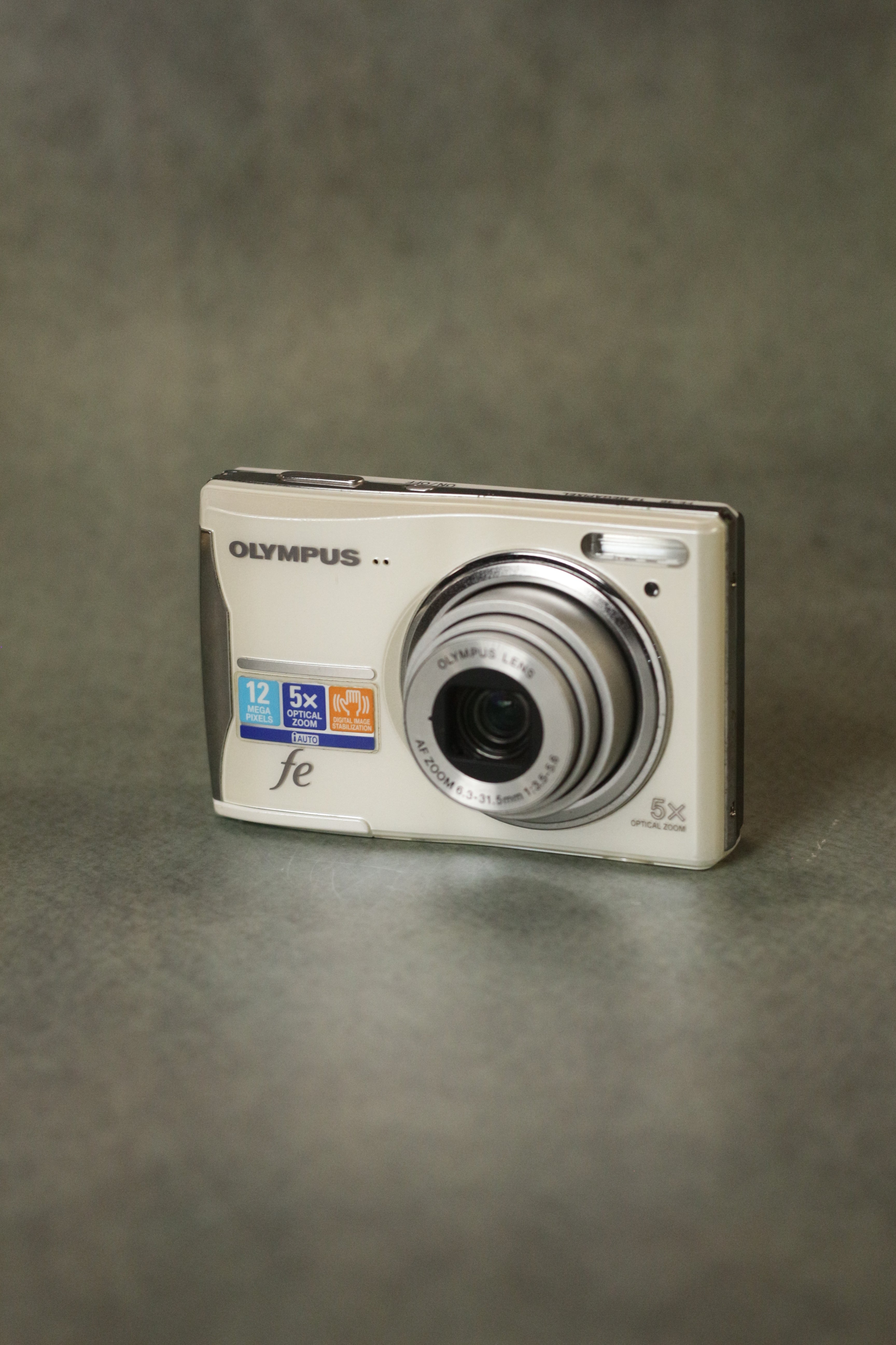 Olympus FE-46