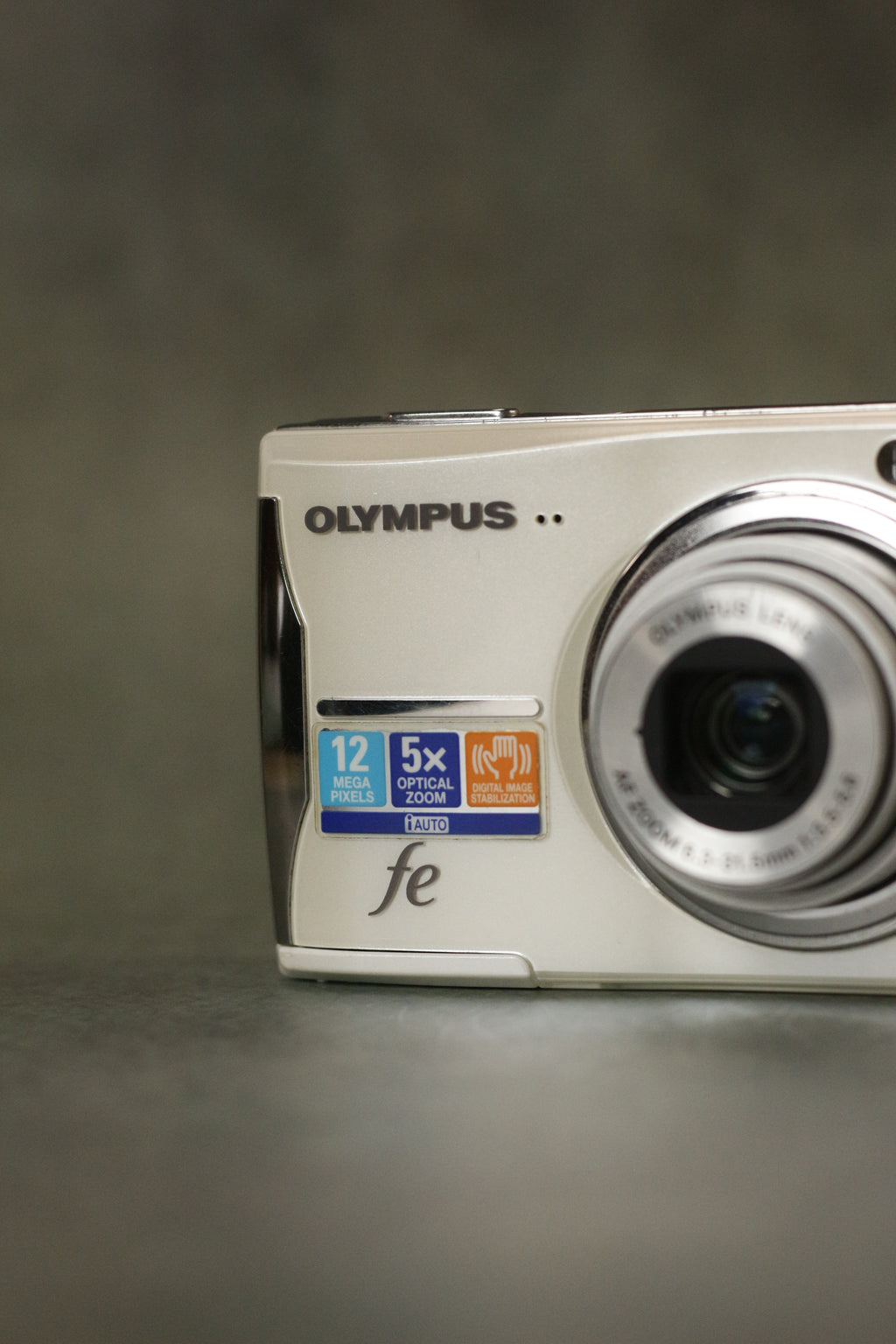 Olympus FE-46