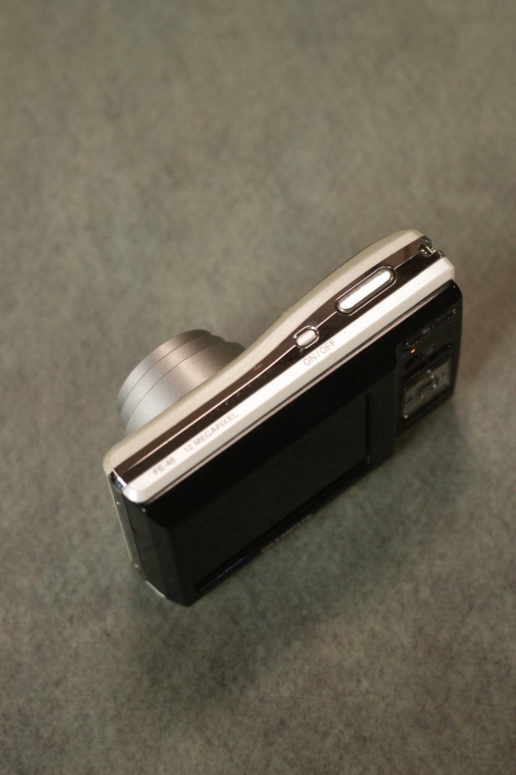 Olympus FE-46