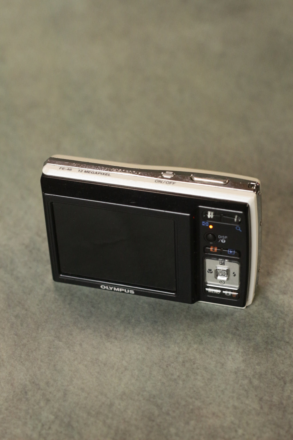 Olympus FE-46