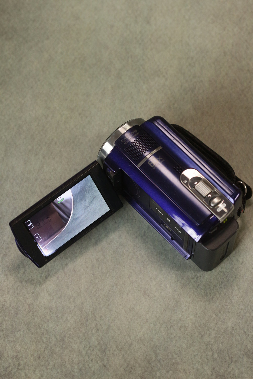 Sony Handycam DCR-SR68 (Deep Blue)