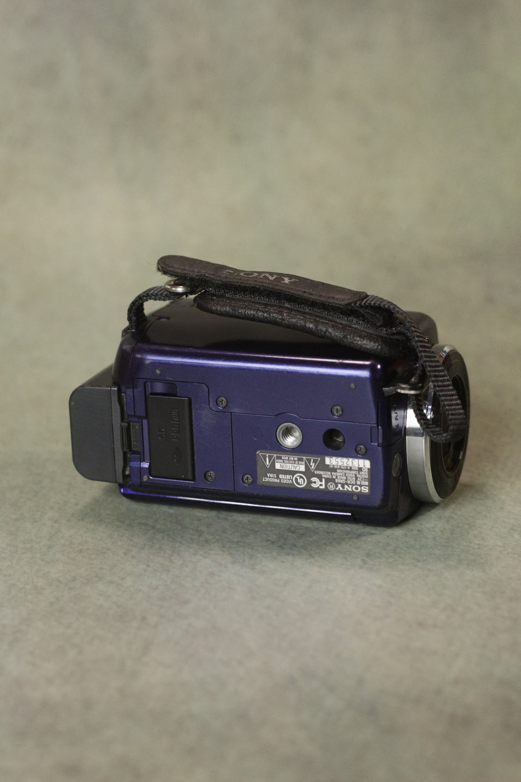 Sony Handycam DCR-SR68 (Deep Blue)