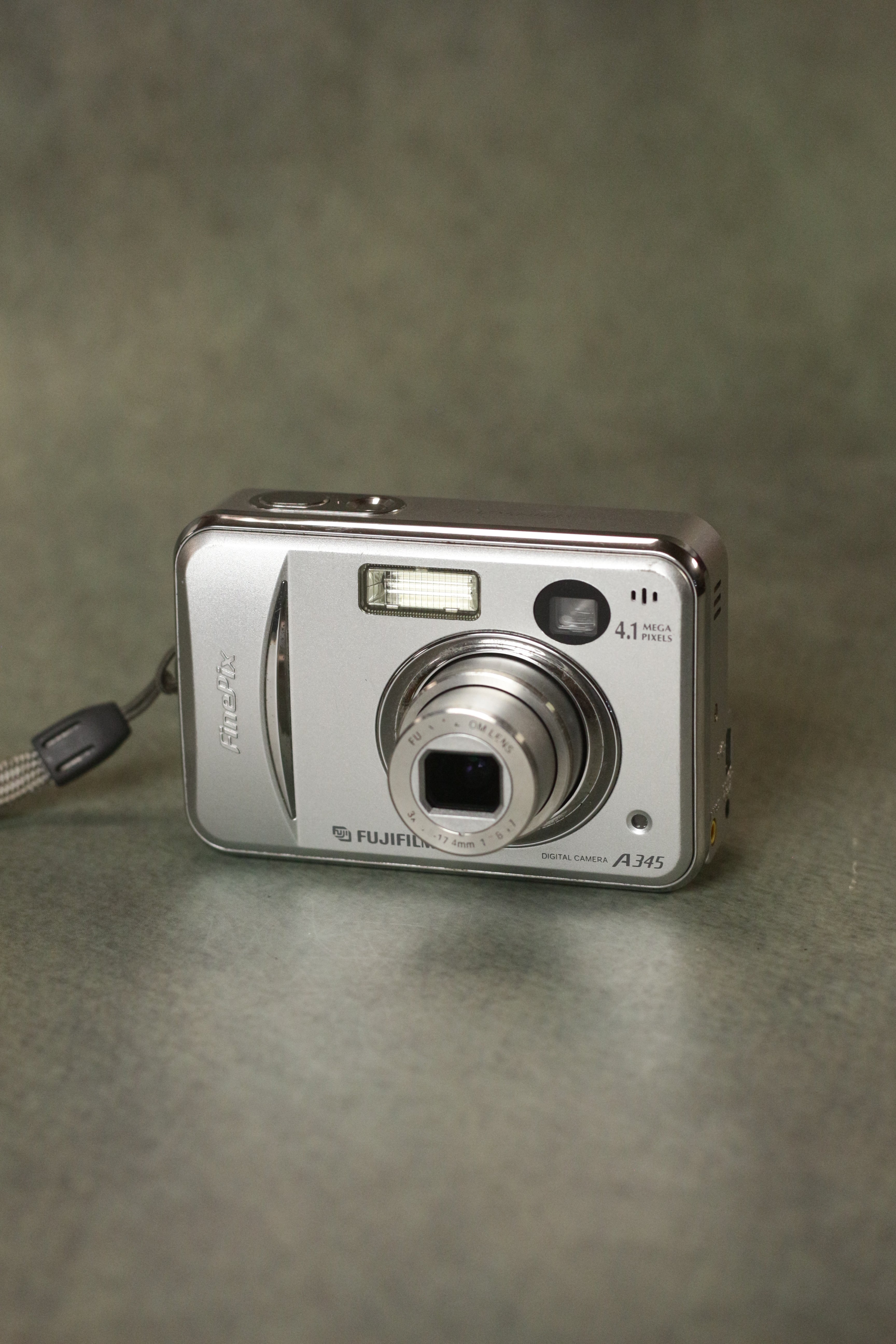 Fujifilm FinePix A345
