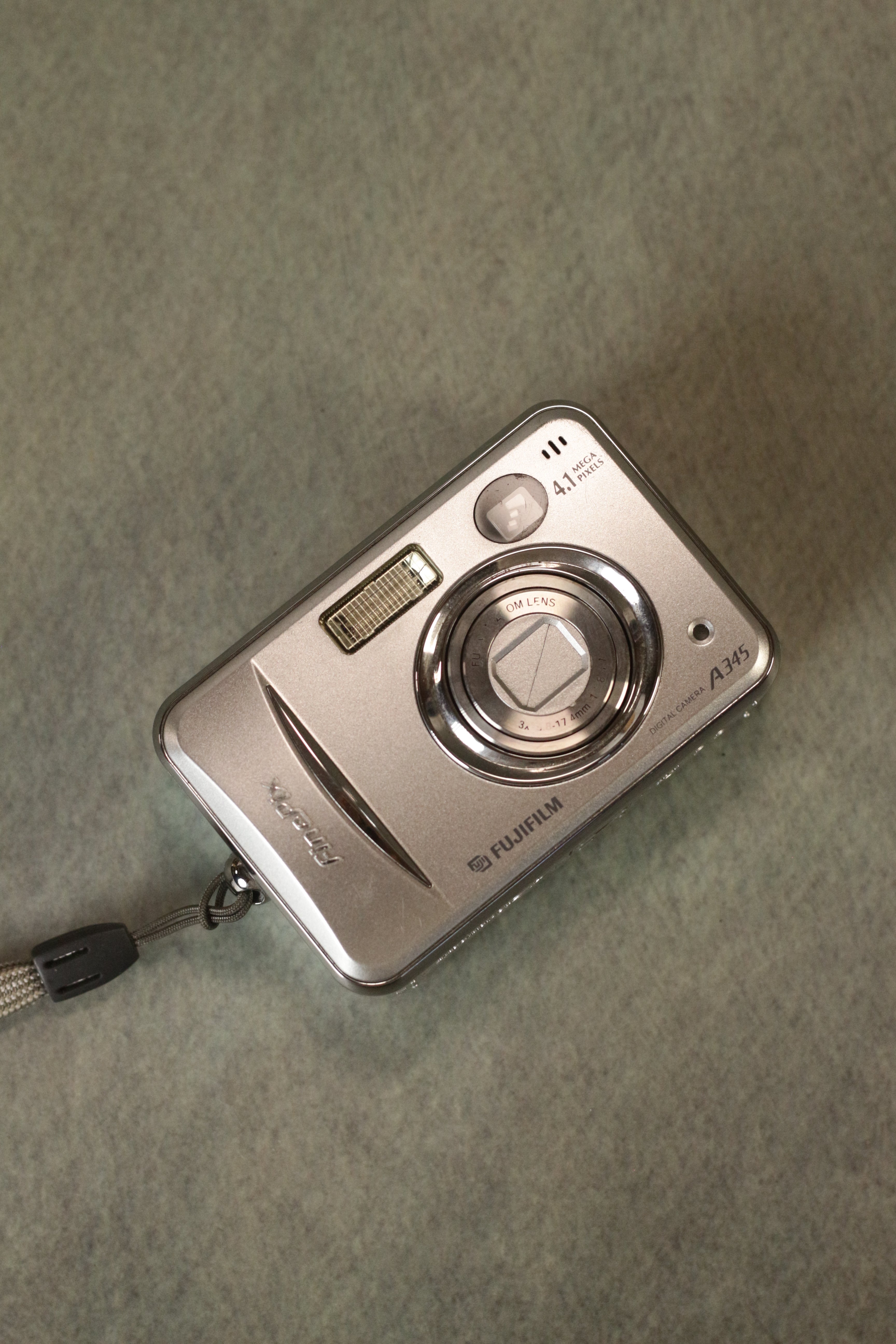 Fujifilm FinePix A345