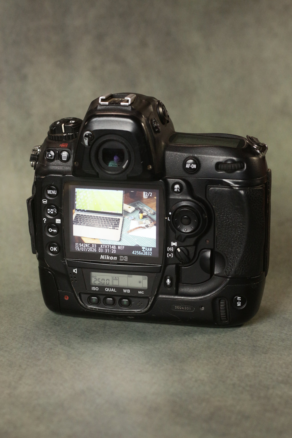 Nikon D3