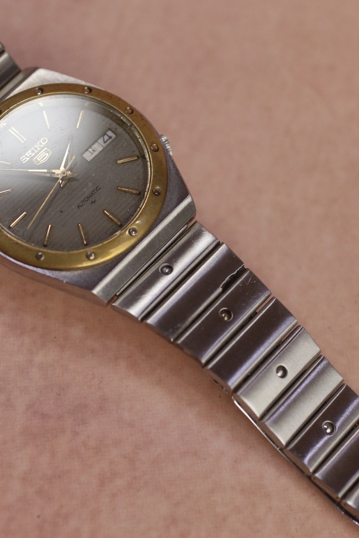 Seiko 5 Automatic 7009-7020 Two-Tone