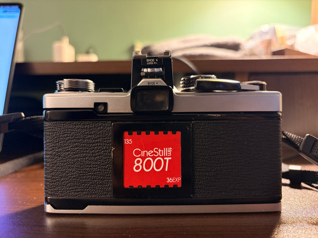 Olympus OM-2n