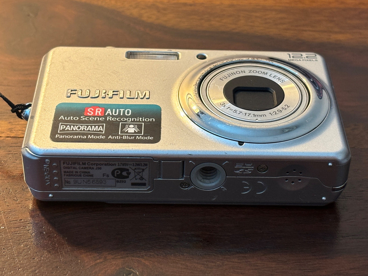 Fujifilm FinePix J30 Digital Camera